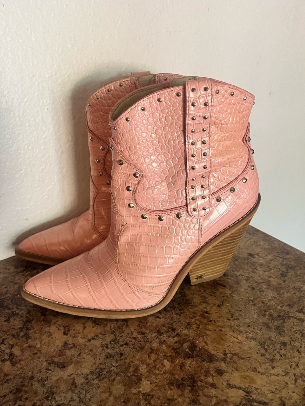 Sam Edelman Pink Croc-Embossed Studded Western Ankle Boots
